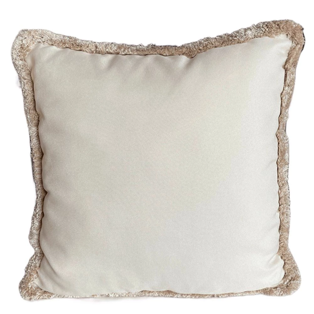 Beige cushion with fringes 50x50 cm